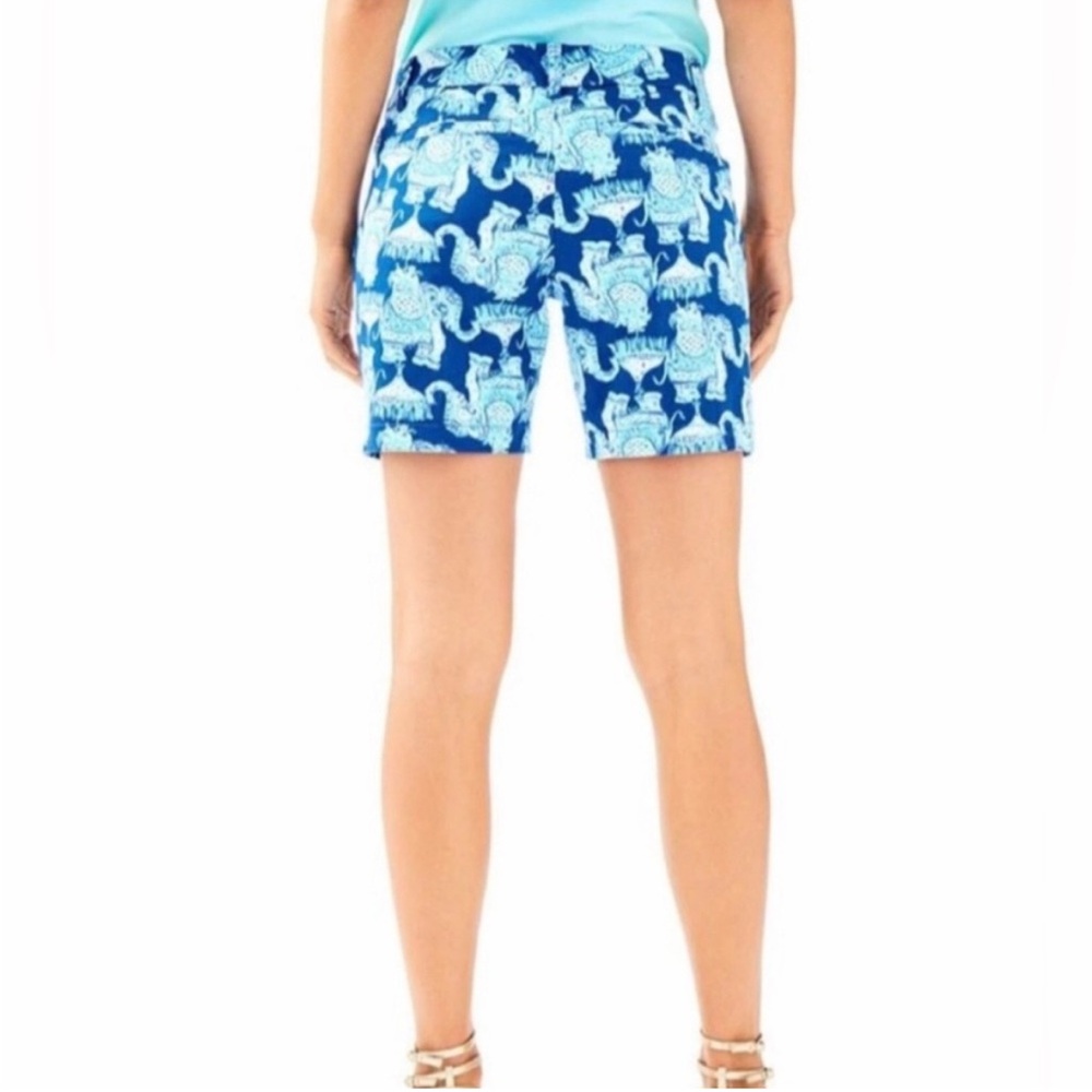 Lilly Pulitzer The Jayne Stretch Short 7” Inseam Deep Indigo Joy Ride Elephant - Picture 2 of 7